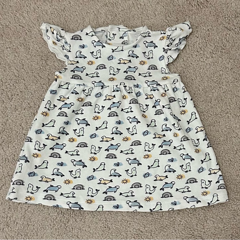 EUC Magnetic Me “Sealed with a Kiss” Dress (3-6 months)